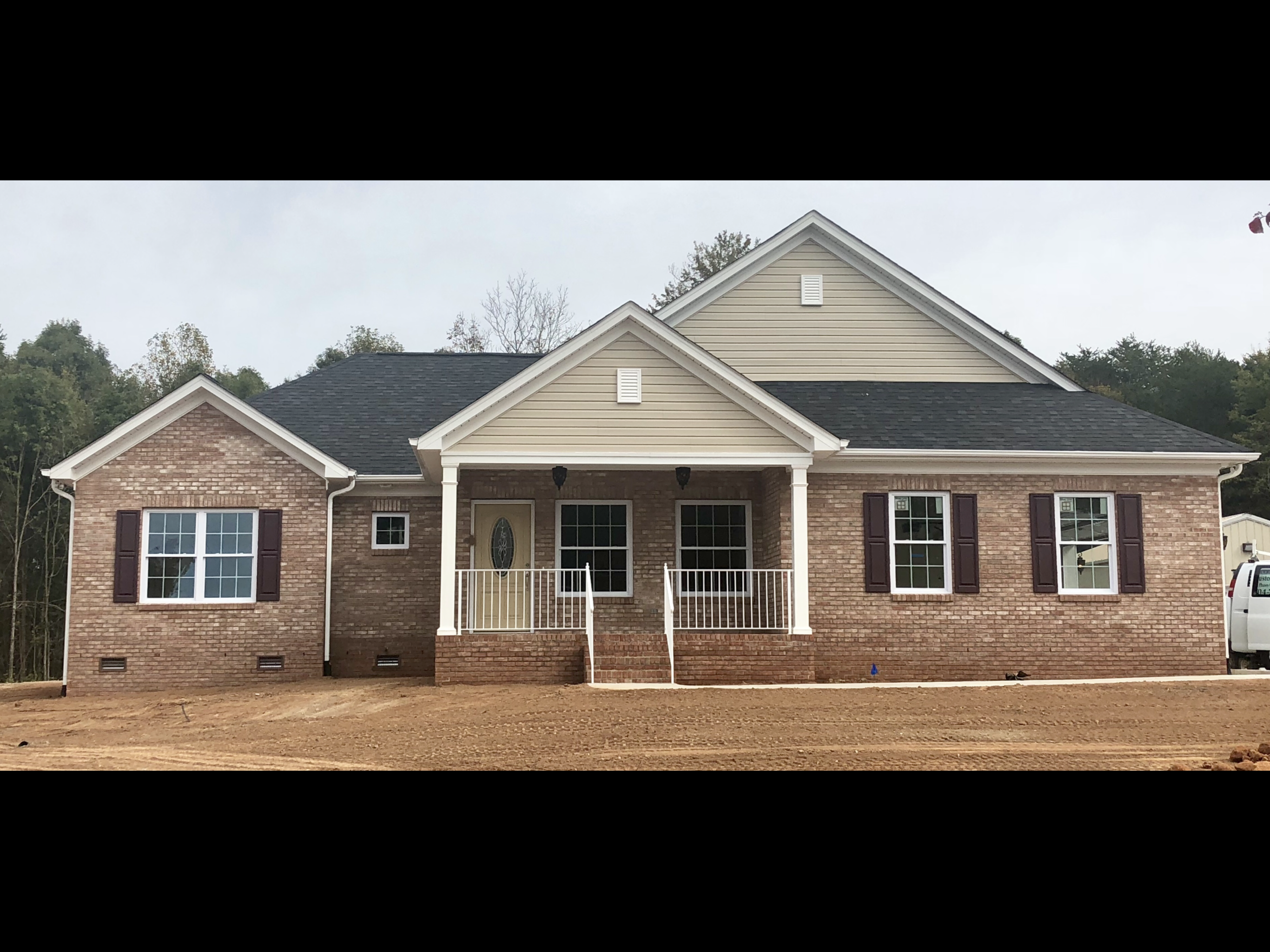 Mary’s Grove, Cherryville, NC Smart Construction, Inc. DREAM. BUILD. LIVE.